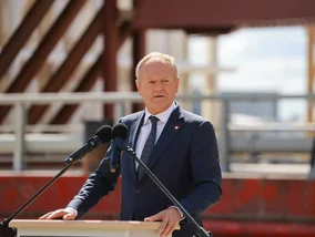Miniatura: Tusk reaguje na rozmowę...