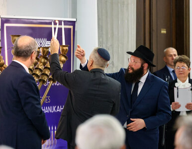 Miniatura: W Sejmie zapalono świece chanukowe....