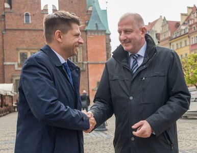 Miniatura: Petru nie wykluczył budowy "wielkiego...