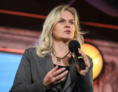 Miniatura: Spojrzał na wakaty dla nauczycieli na...