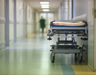 Miniatura: 14-latka trafiła na SOR. Treść wypisu...