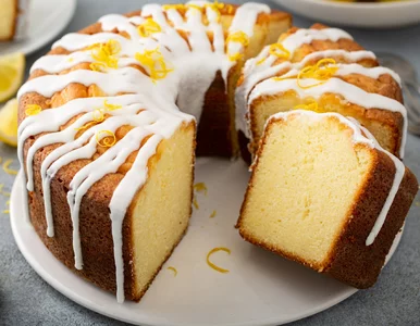 Miniatura: Babka nie będzie już sucha. Dodaję to...