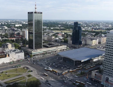 Miniatura: Groźna sytuacja w Warszawie. Mężczyzna...
