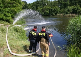 Nowe pozwolenia na zrzuty ścieków do Odry. Politycy KO alarmują