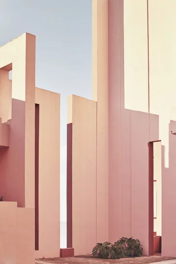 La Muralla Roja, osiedle projektu Ricardo Bofill Taller de Arquitectura Ricardo Bofill, La Muralla Roja