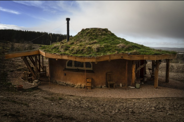 Miniatura: Tak wygląda dom hobbita, w którym można...