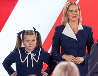 Miniatura: Policja broni córki Nawrockiego. Rzecznik...