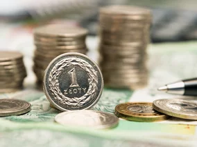 Miniatura: Złoty reaguje na wybory. Mocna zmiana kursu