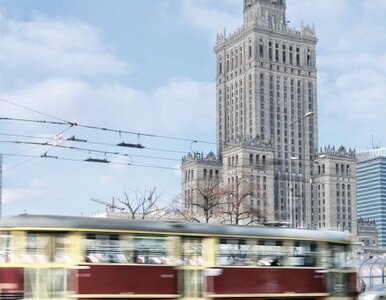 Miniatura: Na Marszałkowskiej wstrzymano ruch tramwajowy