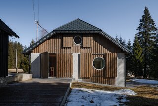 Remont starej chaty, projekt Studio Plyš