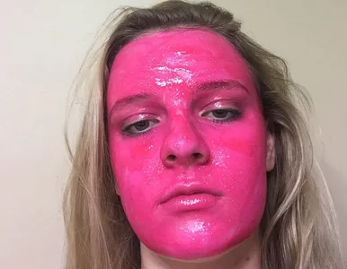 Miniatura: Pomalowała twarz farbą przemysłową....