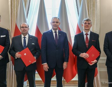 Miniatura: Nawrocki nie wycofał się po krytyce Żurka....