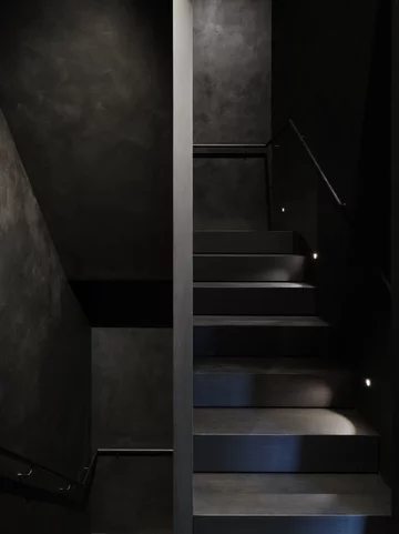 Dom z czarną kuchnią, projekt Batay-Csorba Architects 