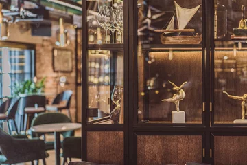 Restauracja Upper Deck w Hali Koszyki w Warszawie 