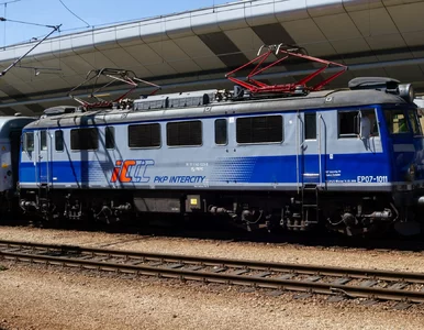 Miniatura: Koszmarna podróż z PKP. Pasażerowie...