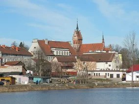 Miniatura: Nowe uzdrowisko, zieleń, a kuracjuszy...