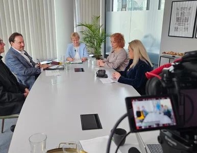 Miniatura: Wolni od choroby. Nowe możliwości leczenia...