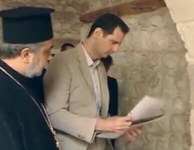 Miniatura: Baszar al-Asad z wizytą w zniszczonym...