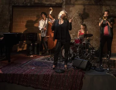 Miniatura: Netflix przedstawia nowości na maj. Uwagę...