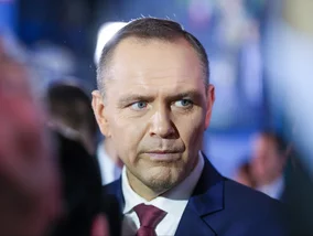 Miniatura: Nawrocki na cenzurowanym u kibiców....