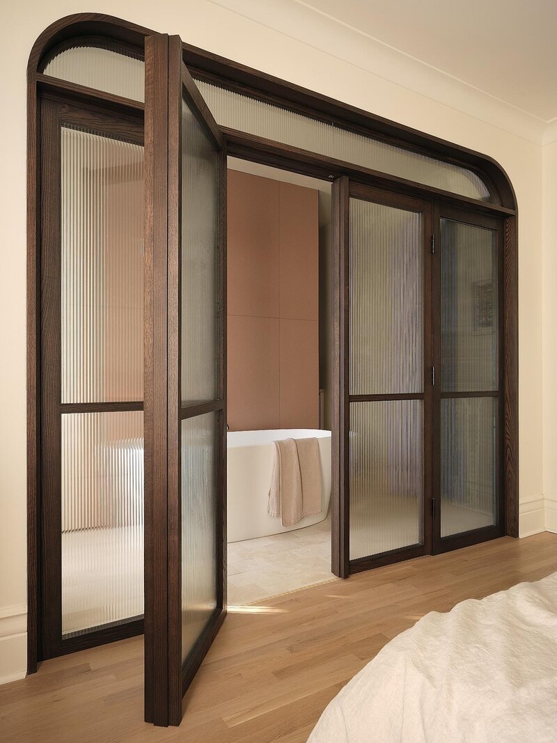 Wnętrze, kt&oacute;re dojrzewa z&nbsp;czasem, projekt Michael Godmer Studio