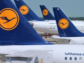 Miniatura: Lufthansa odwołała 20 000 lotów. Ucierpi...