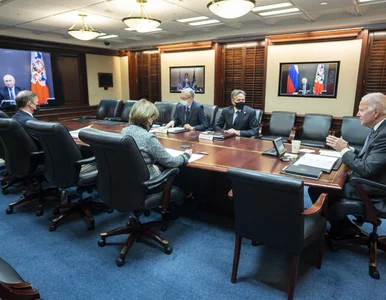 Miniatura: Jak Biden z Putinem udali, że zapobiegli...