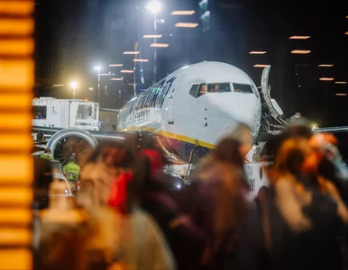 Miniatura: Bójka w samolocie Ryanair. Policjanci...