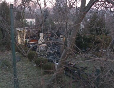 Miniatura: Pożar altany w Katowicach. Nie żyją 4 osoby