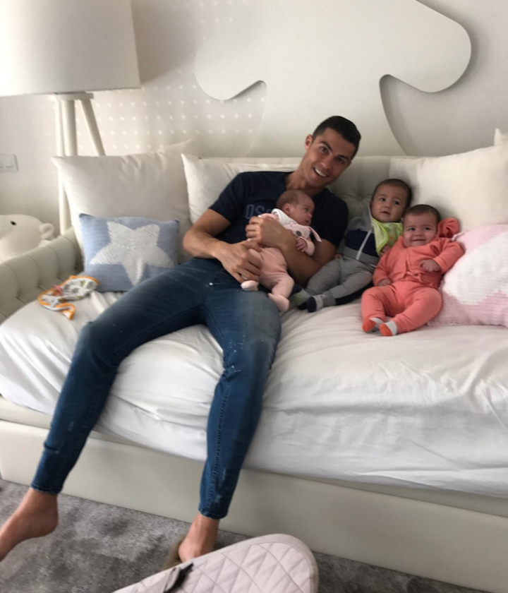 Cristiano Ronaldo z rodziną 