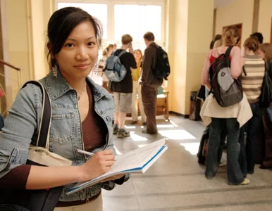 Miniatura: Studenci chcą ustawy gwarantującej...