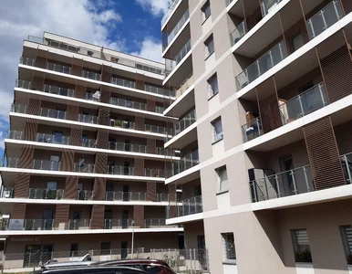 Miniatura: Mieszkania bez najemców „psują rynek”....