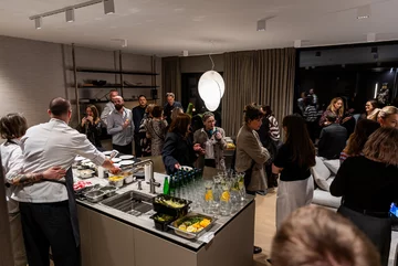 „Domówka” w apartamencie pokazowym Koncept Bluszczańska III – spotkanie wokół architektury i dobrego designu 