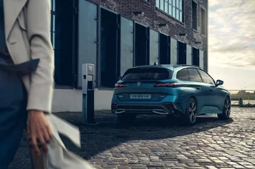 Nowy Peugeot 308 SW 