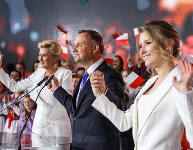 Miniatura: Kinga Duda wraca do Polski. Dziadek...