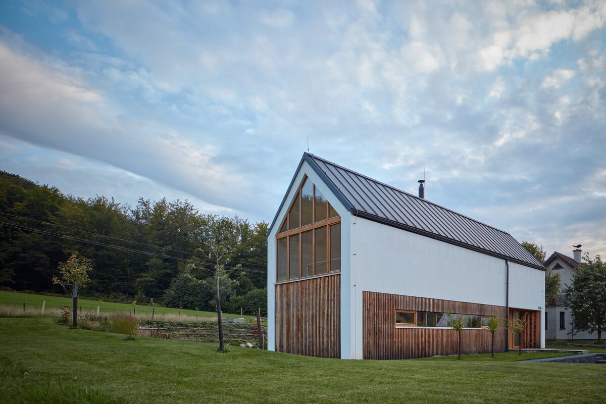 Nowoczesna stodoła – pomysł na rodzinny dom Linka, stodoła, fotograf