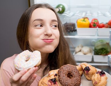Czym się różni ortoreksja od jedzenia emocjonalnego? Zaburzeniom...
