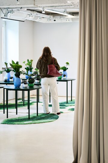 Premiera kolekcji IKEA PS 2026 w&nbsp;warszawskiej Mysiej 3&nbsp;przyciągnęła miłośnik&oacute;w designu, projektant&oacute;w i&nbsp;media. Nowa seria IKEA stawia na&nbsp;ruch, kolor i&nbsp;eksperymentalne formy we&nbsp;wnętrzach