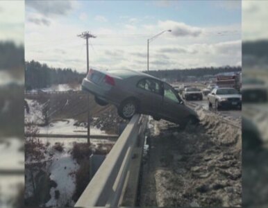 Miniatura: Auto nastolatka zawisło 15 metrów nad rzeką