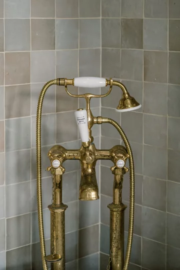 Wnętrza w wakacyjnym klimacie, projekt Red Deer downloadfor.press, Red Deer