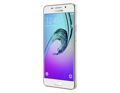 Miniatura: Samsung ogłosił termin sprzedaży Galaxy A3...