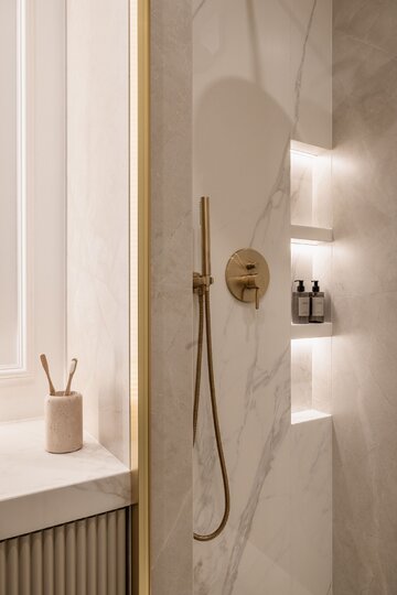 Eleganckie wnętrze zatopione w beżach, projekt: Architektownia 