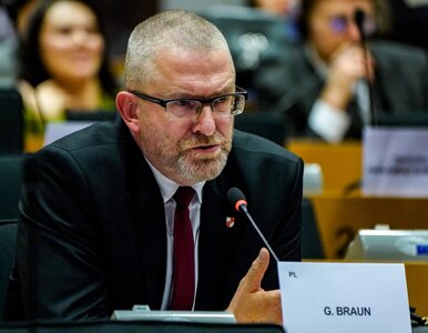 Miniatura: Grzegorz Braun pokrzyżuje szyki kolegom z...