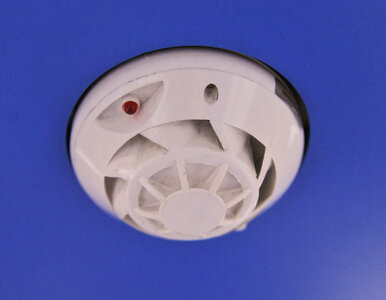 Miniatura: Czujniki dymu mogą nie działać? MSWiA...