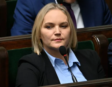 Miniatura: Szczekała w Sejmie, jej pozycja w PiS...