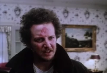 Daniel Stern jako Marv Merchants w „Kevin sam w domu” 