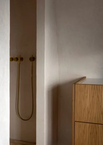 Dom w starej wiejskiej szkole, projekt Norm Architects Norm Architects