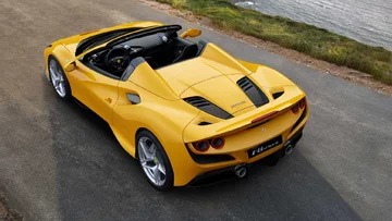 Ferrari F8 Spider 