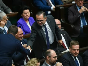 Miniatura: Koalicja rządząca rozegrała PiS i Rozwój...