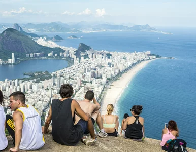 Miniatura: Turyści uwięzieni w punkcie widokowym....